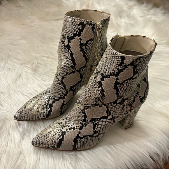 ALDO Snakeskin heeled Booties - Picture 3 of 4